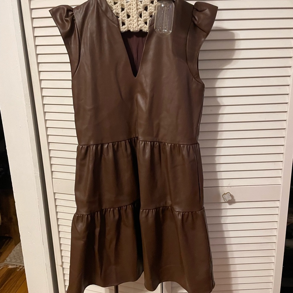 Evereve Brown Faux Leather Tiered Dress